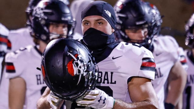 Hannibal senior running back Aneyas Williams